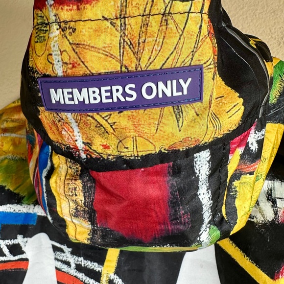 Members only x Jean Michel Basquiat Hooded Windbreaker Liberty Art - Picture 4 of 9